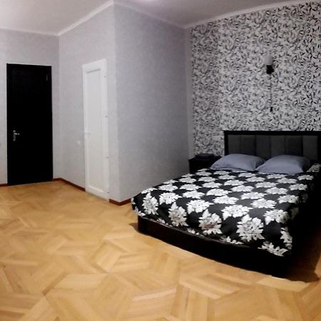 Gnt+ Hotel Tbiliszi Kültér fotó